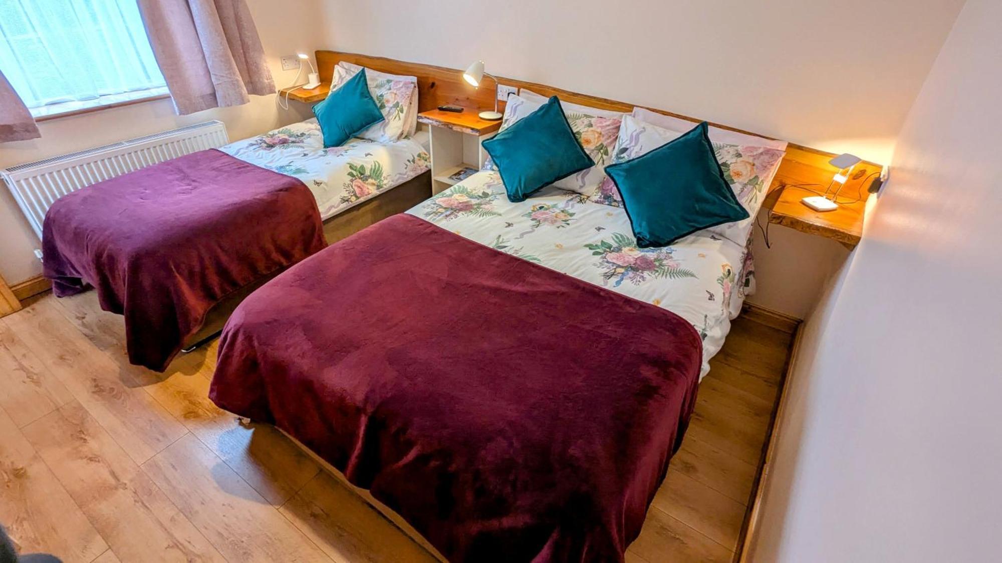 Ferienwohnung Skellig View Bluebell Rose&The Kerry Cliffs Portmagee Exterior foto