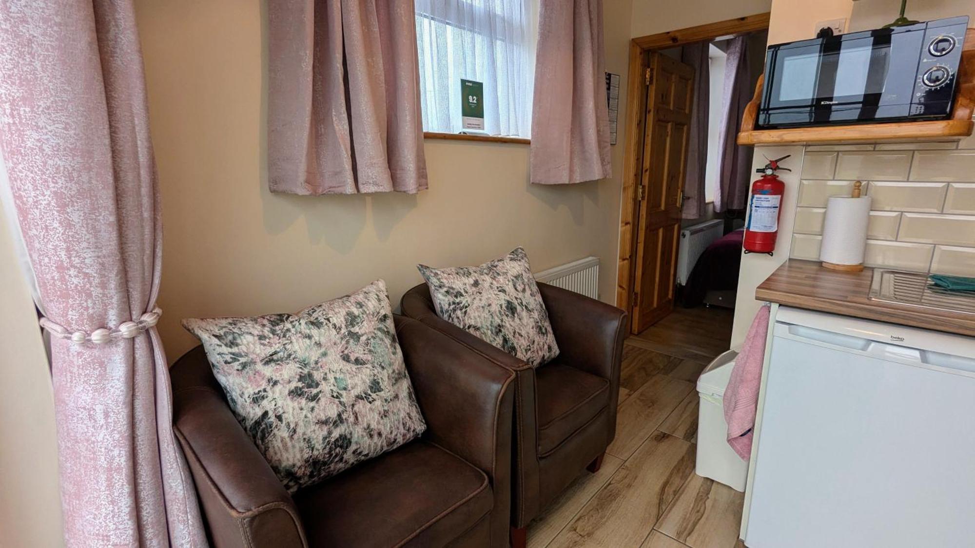 Ferienwohnung Skellig View Bluebell Rose&The Kerry Cliffs Portmagee Exterior foto